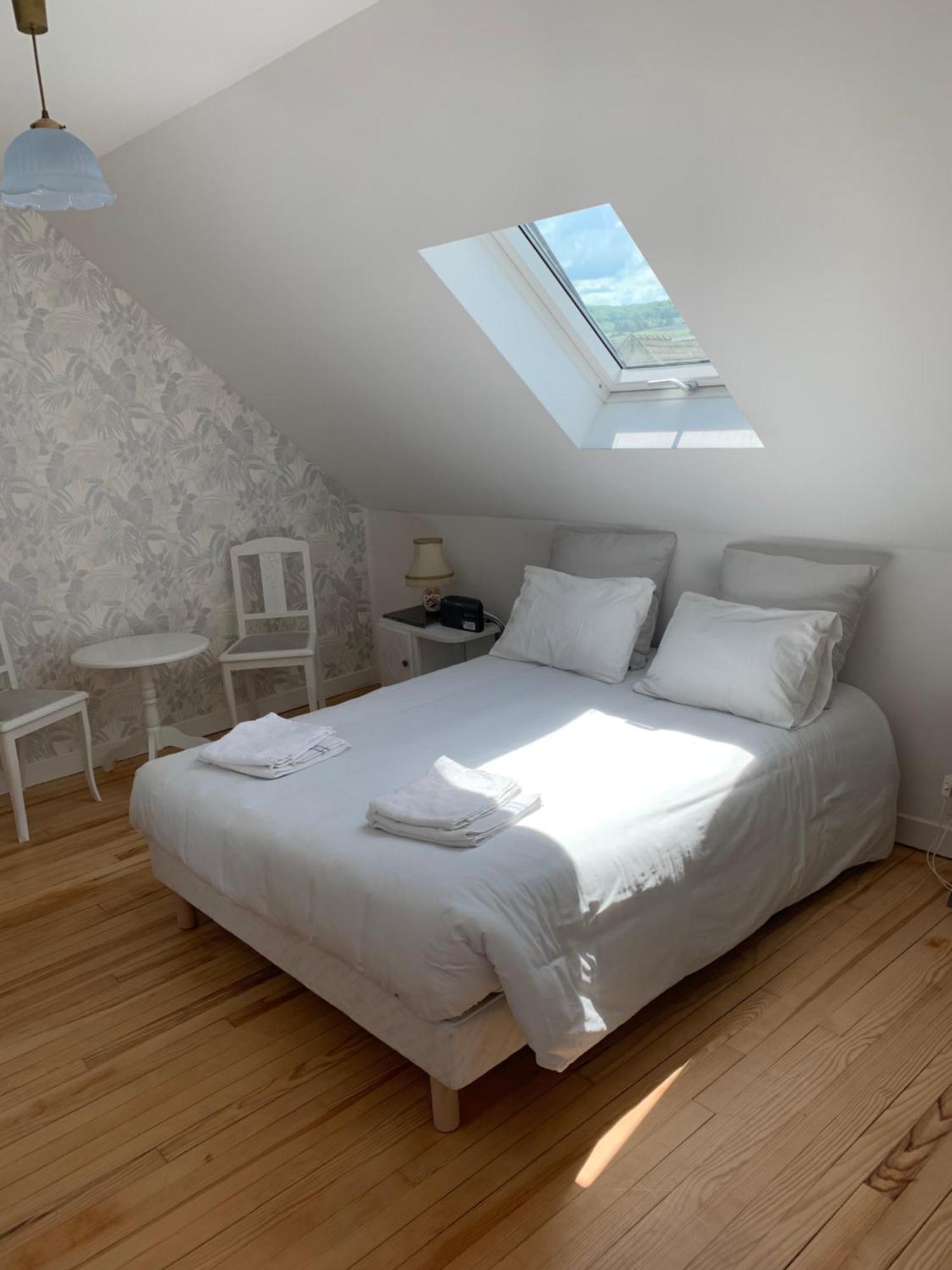 Le Claugi Villa Damery  Oda fotoğraf